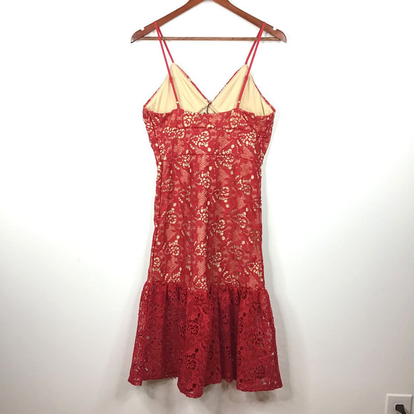 NEW Romeo Juliet Couture V-Neck Lace Fit & Flare Dress Medium - Picture 10 of 11